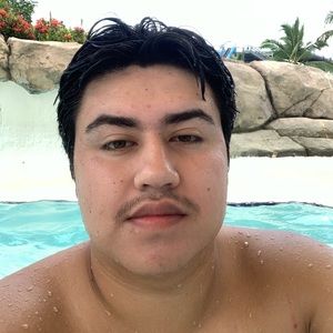 Meet your Posher, Jose